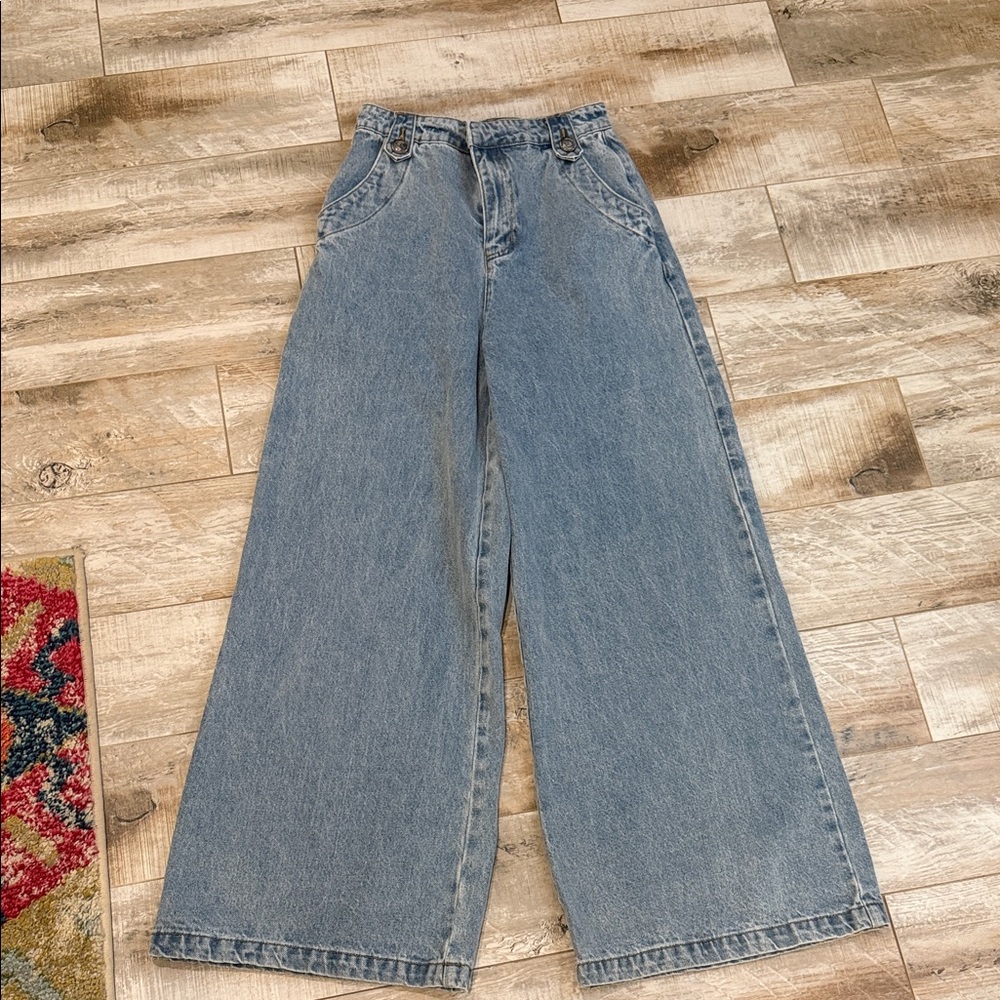 Classic Blue Wide-Leg Women Jeans